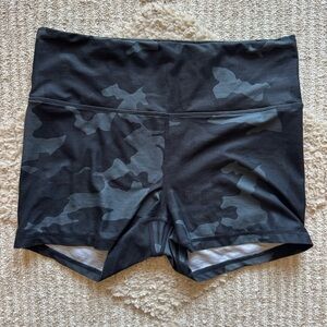 Prana Women's Layna Shorts Camo Stretch High Rise